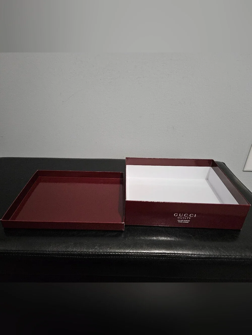 NWOT: Gucci Beauty Box in Burgundy and White